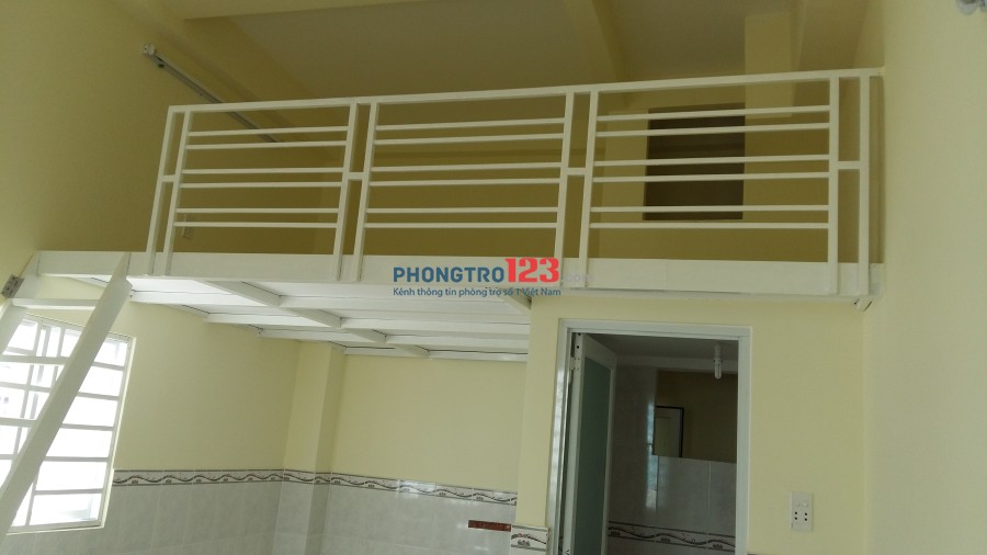 PHÒNG TRỌ MỚI, CÓ GÁC LỬNG, GIỜ TỰ DO, WC RIÊNG, NGAY TRUNG TÂM Q.10